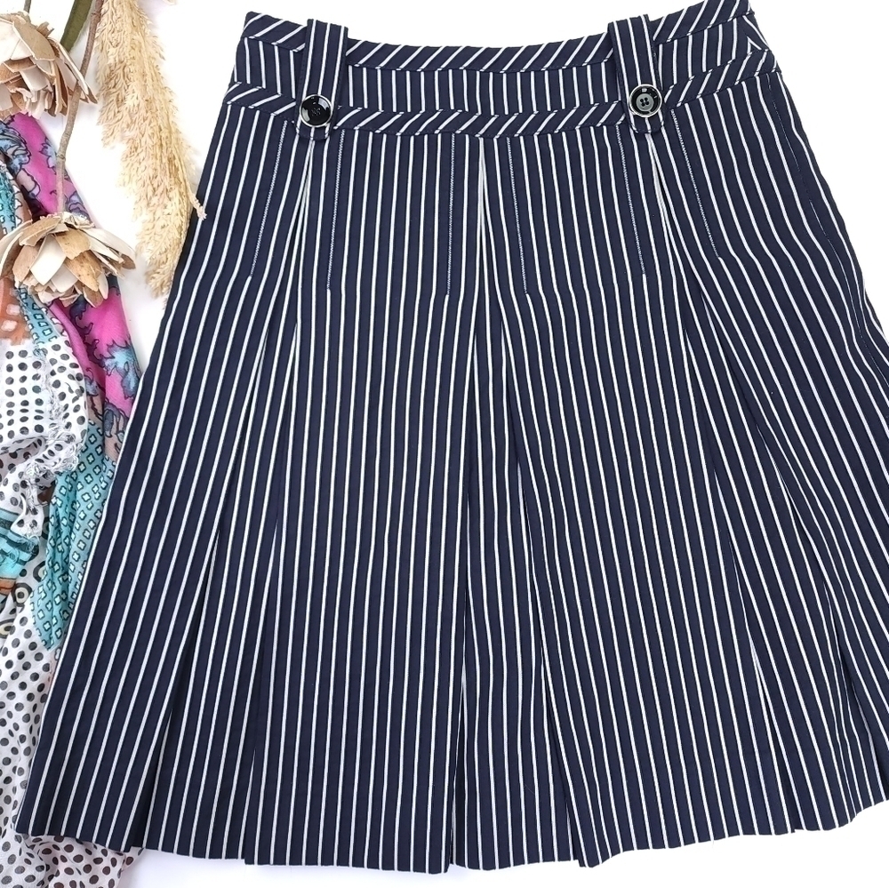 Carlisle Black White Pleated Skirt Sz 4